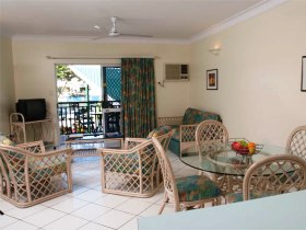 Koala Court Holiday Apartments - QLD Tourism 1
