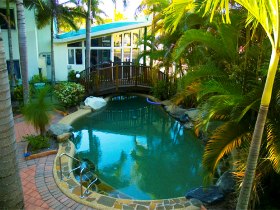 Koala Court Holiday Apartments - QLD Tourism 2