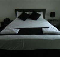 Dooleys Tavern and Motel Capella - QLD Tourism