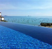 Pinnacles Resort - QLD Tourism