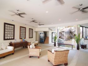 At Blue Horizon Resort - QLD Tourism 2