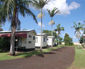 Oakwood Caravan Park - QLD Tourism 2