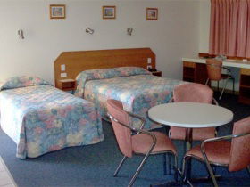 Carriers Arms Hotel Motel - QLD Tourism 1