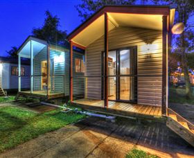 Wallace Motel And Caravan Park - QLD Tourism 0