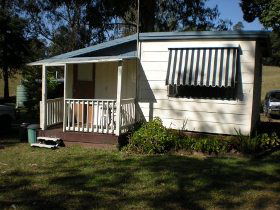 Cambroon Caravan Park - Queensland Tourism 0