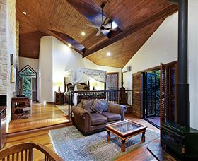 Escarpment Retreat And Day Spa - QLD Tourism 1