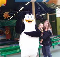 At Theme Park Central Holiday House - QLD Tourism