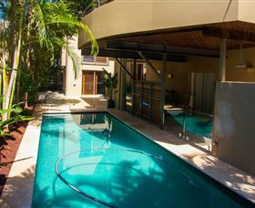 La Casa Sirena At Vogue Holiday Homes - QLD Tourism 0
