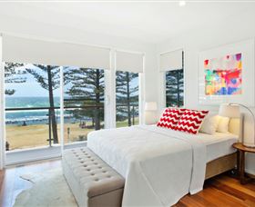 Bujerum Apartments On Burleigh - QLD Tourism 3