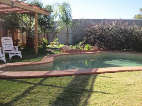 Desert Rose Inn - Queensland Tourism 21