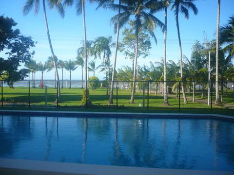 Coral Towers Holiday Suites - Queensland Tourism 8