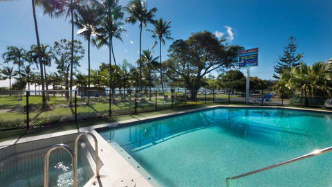Coral Towers Holiday Suites - Queensland Tourism 12