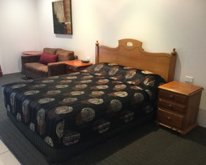 Emerald Gardens Motel & Apartments - QLD Tourism 16