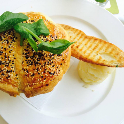 Junction Hotel - QLD Tourism 4