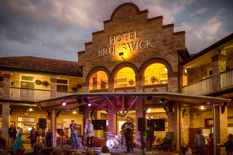 Hotel Brunswick - QLD Tourism 15