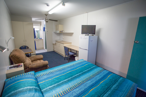 Fourth Avenue Motor Inn - QLD Tourism 25