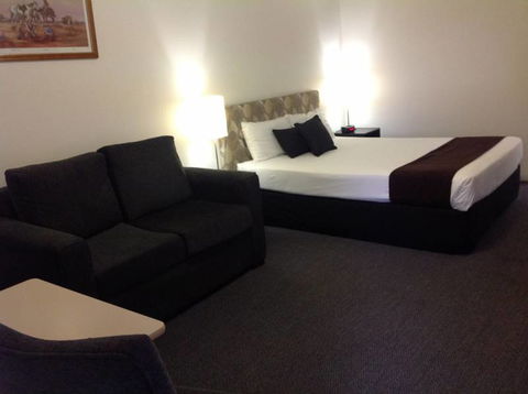 BEST WESTERN Cattle City Motor Inn - Queensland Tourism 17