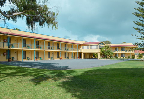 BEST WESTERN Lakesway Motor Inn - QLD Tourism 7