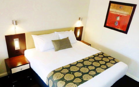 Best Western Plus Charles Sturt Suites And Apartments - Queensland Tourism 5