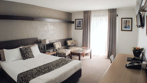 BEST WESTERN Airport Hacienda Motel - QLD Tourism 1