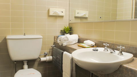 BEST WESTERN Airport Hacienda Motel - QLD Tourism 2