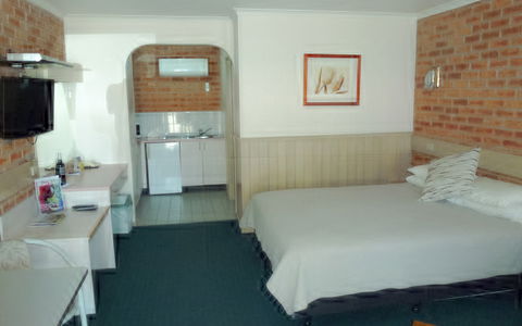 BEST WESTERN Colonial Motor Inn - QLD Tourism 11