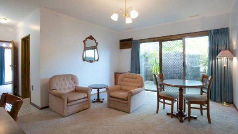 BEST WESTERN Golden Grain Motor Inn - Queensland Tourism 2