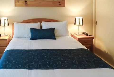 BEST WESTERN Fawkner Airport Motor Inn And Serviced Apartments - QLD Tourism 1