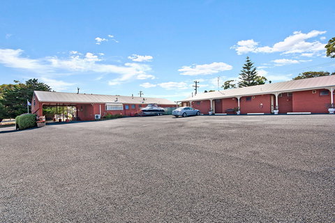 BEST WESTERN Whalers Rest Motor Inn - Queensland Tourism 4