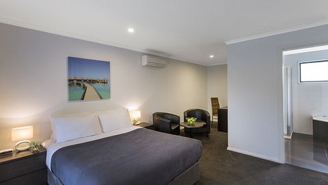 BEST WESTERN Colonial Village Motel - Queensland Tourism 3