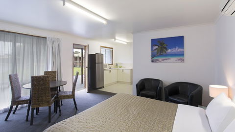 BEST WESTERN Colonial Village Motel - Queensland Tourism 4