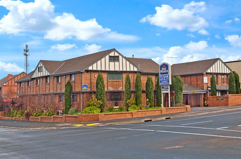 BEST WESTERN Tudor Motor Inn - Queensland Tourism 0