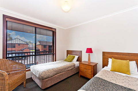 BEST WESTERN Tudor Motor Inn - Queensland Tourism 5