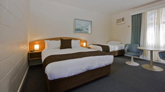 Book Geraldton Accommodation Vacations Queensland Tourism Queensland Tourism