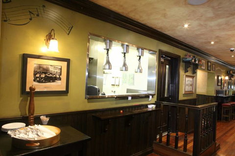 The Irish Village - QLD Tourism 128