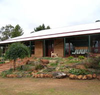 Yayl Lodge Bed  Breakfast - QLD Tourism