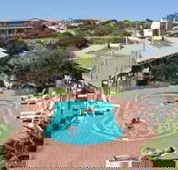 Bay Lodge Economy Beachfront - QLD Tourism