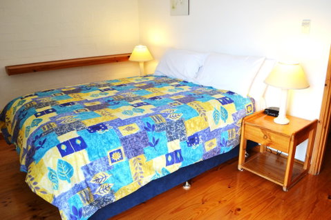Cottesloe Beach Chalets - Queensland Tourism 1