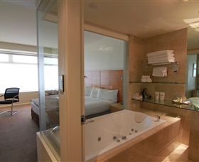 Quality Hotel Gateway - QLD Tourism 1