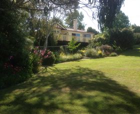 Beauty Point Cottages - QLD Tourism 1