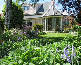 Crescentfield Cottage - QLD Tourism 2