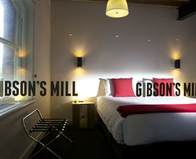 Sullivans Cove Apartments - Gibsons Mill - QLD Tourism 0