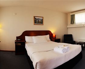 City View Motel - QLD Tourism 3