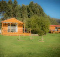 Maydena Country Cabins Accommodation  Alpaca Stud - QLD Tourism