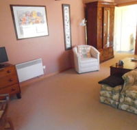 John and Eva Selles Studio Apartment - QLD Tourism