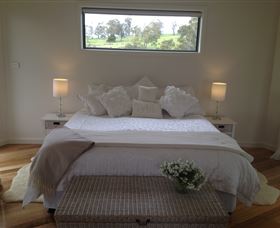 Curringa Farm Accommodation - QLD Tourism 0