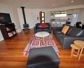 Curringa Farm Accommodation - QLD Tourism 3