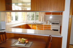 Arundel Cottage - QLD Tourism 0