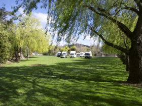 New Norfolk Caravan Park - Queensland Tourism 0