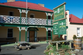 Castle Hotel - QLD Tourism 0